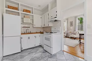 44 Washington St, Newburyport, MA 01950 - Photo 13