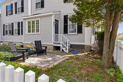 44 Washington St #A, Newburyport, MA 01950 - Photo 3