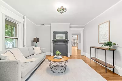 53 Lake Street, Winchester, MA 01890 - Photo 5