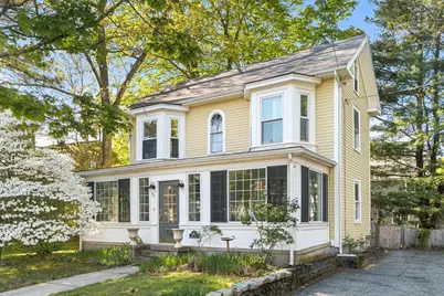 53 Lake Street, Winchester, MA 01890 - Photo 1