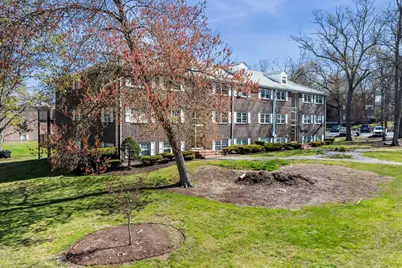 103 Farrwood #3, North Andover, MA 01845 - Photo 5