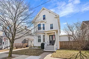 12 Victoria St, Boston, MA 02125 - Photo 17