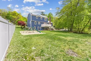 18 Field Pond Rd, Milford, MA 01757 - Photo 37