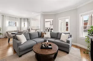 239 Boston Ave, Medford, MA 02155 - Photo 5