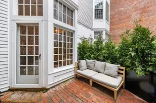 40 Joy St, Boston, MA 02114 - Photo 5