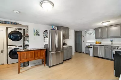 30 Addison St, Gloucester, MA 01930 - Photo 5
