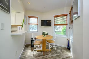 24 School St, Hull, MA 02045 - Photo 9