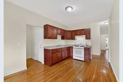 21 Hosmer St, Boston, MA 02126 - Photo 15