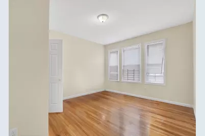 21 Hosmer St, Boston, MA 02126 - Photo 27