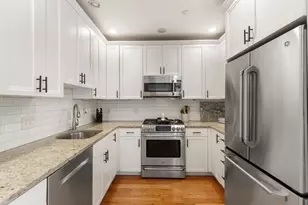 115 B St, Boston, MA 02127 - Photo 7