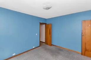 53 Calumet Rd, Holyoke, MA 01040 - Photo 7
