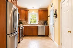 38 Veranda Ave, Tewksbury, MA 01876 - Photo 5