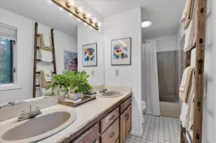87 Rockledge Dr, Falmouth, MA 02556 - Photo 13