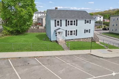 109 Hamilton Street, Worcester, MA 01604 - Photo 1