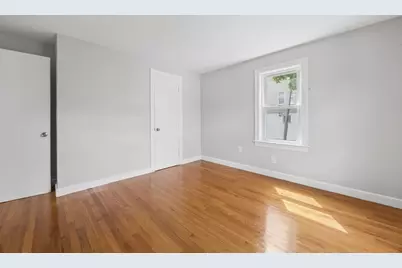 109 Hamilton Street, Worcester, MA 01604 - Photo 15
