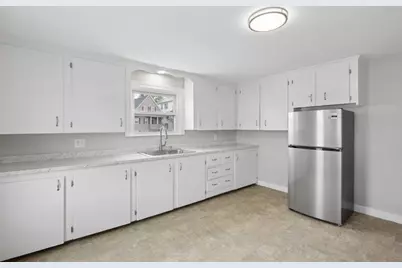 109 Hamilton Street, Worcester, MA 01604 - Photo 11