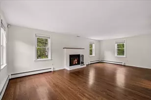 9 Robinhood Rd, Tyngsborough, MA 01879 - Photo 15
