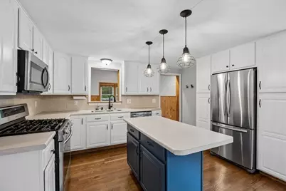 9 Robinhood Road, Tyngsborough, MA 01879 - Photo 7