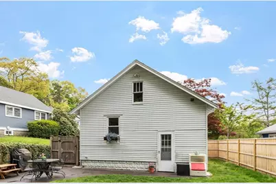 4 Western Ave, Wakefield, MA 01880 - Photo 33