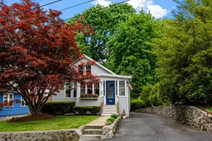 4 Western Ave, Wakefield, MA 01880 - Photo 1