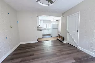 35 Eliot St, Medford, MA 02155 - Photo 7