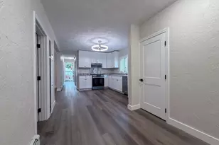 35 Eliot St, Medford, MA 02155 - Photo 7