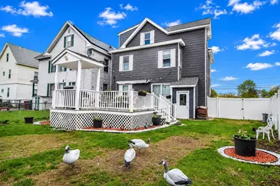 33-35 Woodward Ave, Lowell, MA 01854 - Photo 3