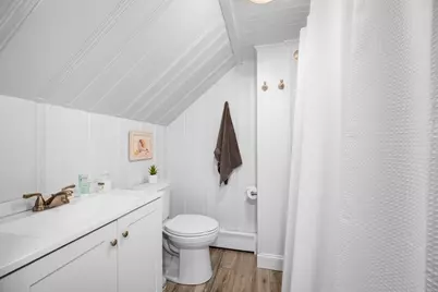 42 Walnut St, Saugus, MA 01906 - Photo 19