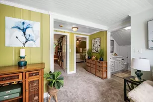 42 Walnut St, Saugus, MA 01906 - Photo 17