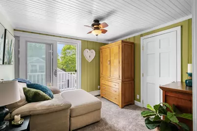 42 Walnut St, Saugus, MA 01906 - Photo 15