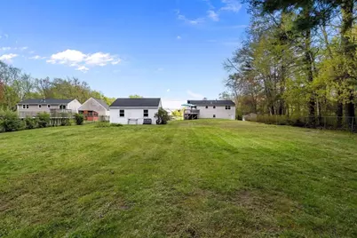 560 Auburn Street, Bridgewater, MA 02324 - Photo 33