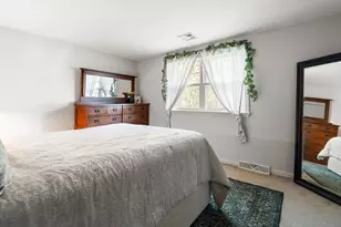 560 Auburn St, Bridgewater, MA 02324 - Photo 19