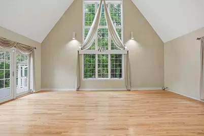 179 South St, Upton, MA 01568 - Photo 7