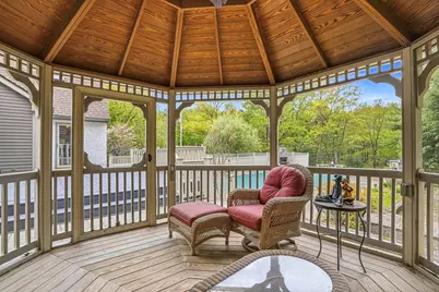 179 South St, Upton, MA 01568 - Photo 33