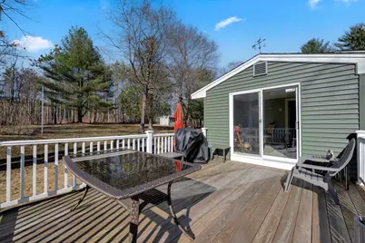 3 Santom St, Auburn, MA 01501 - Photo 5