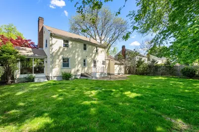 215 Cross St, Belmont, MA 02478 - Photo 21