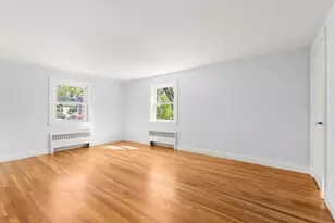 215 Cross St, Belmont, MA 02478 - Photo 15