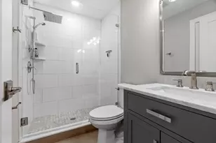 26 Neponset Ave, Boston, MA 02131 - Photo 21