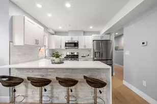 679 Columbia Rd, Boston, MA 02125 - Photo 3