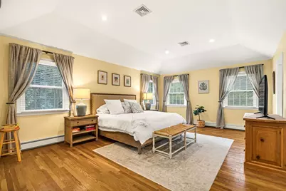 101 Bird St, Needham, MA 02492 - Photo 19