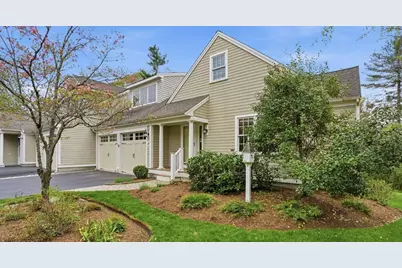 17 Hannah Brook Waye #9, Marshfield, MA 02050 - Photo 1