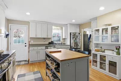 30 Manatee Rd, Weymouth, MA 02189 - Photo 9