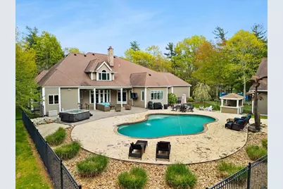 4 Alberta Ln, Lakeville, MA 02347 - Photo 13