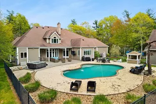 4 Alberta Ln, Lakeville, MA 02347 - Photo 13