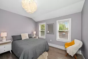 139 Florence St, Boston, MA 02131 - Photo 9