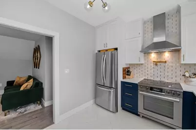 139 Florence St #139, Boston, MA 02131 - Photo 3