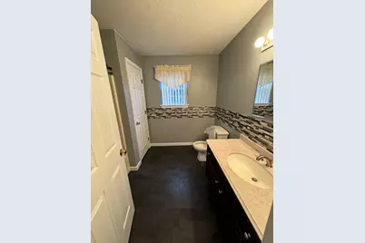 60 Lilac Circle #60, Marlborough, MA 01752 - Photo 5