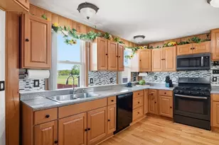 20 S Maple St, Westfield, MA 01085 - Photo 15