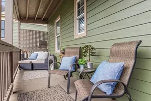 8 Spring Garden St, Boston, MA 02115 - Photo 15