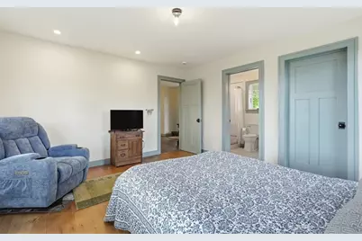 1240 South East Street, Amherst, MA 01002 - Photo 23